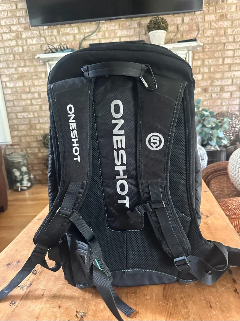 ONE SHOT PICKLEBALL BLACK PACKBACK pickle ball tennis